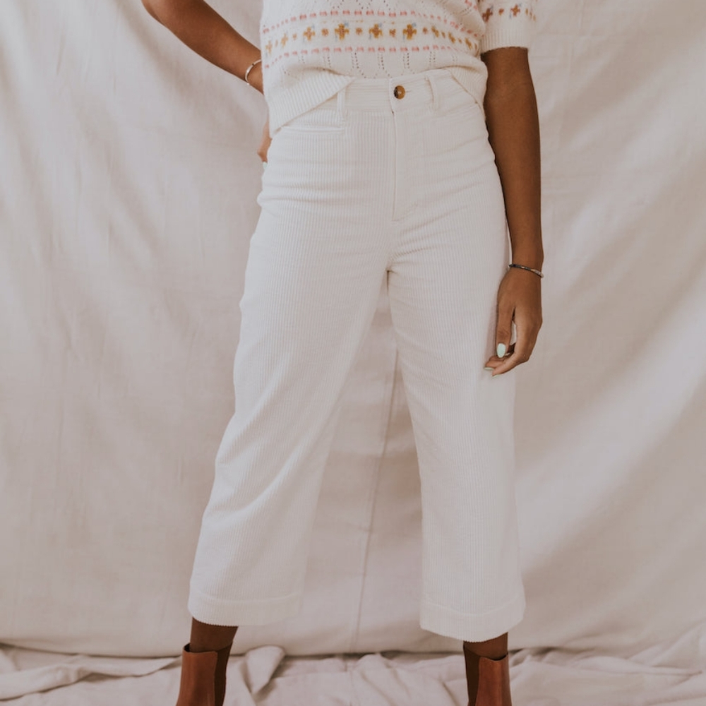 Roolee White Corduroy Wide Leg Crop Pants Size Small - NWOT